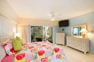 Villas Of The Galleon Seven Mile Beach Buitenkant foto